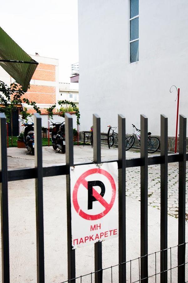 Meteora Central Hostel กาลัมปากา ภายนอก รูปภาพ
