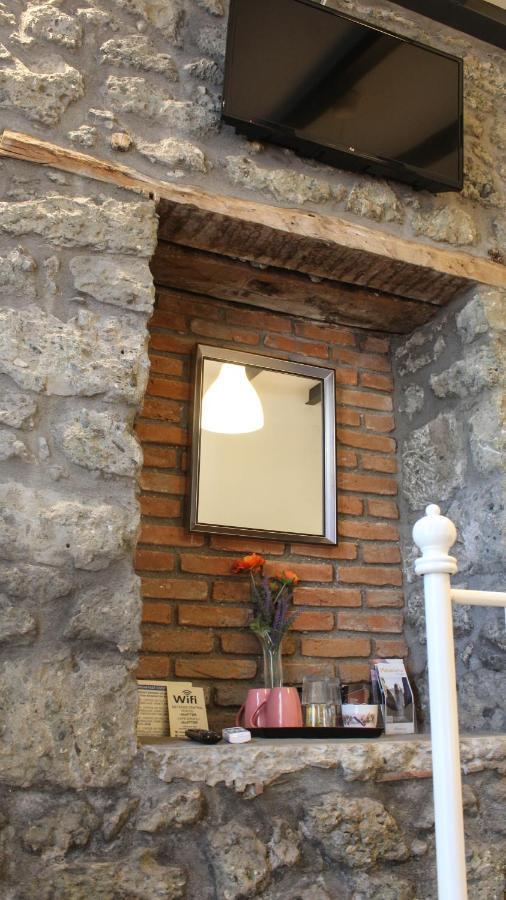 Meteora Central Hostel กาลัมปากา ภายนอก รูปภาพ