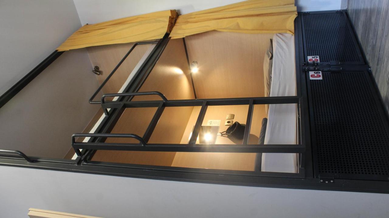 Meteora Central Hostel กาลัมปากา ภายนอก รูปภาพ